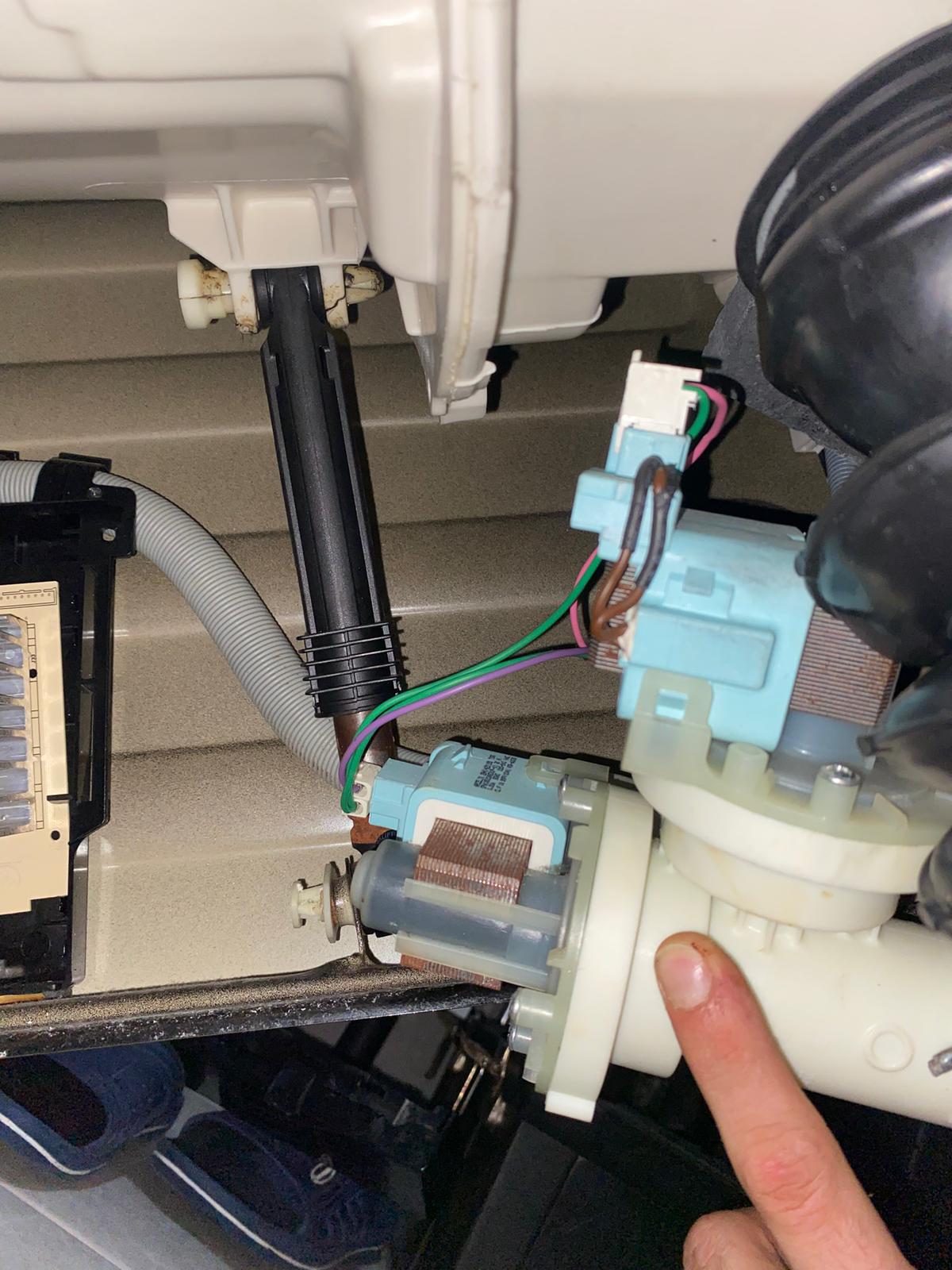 Gerçek çamaşır makinesi servis servis çalışması #25