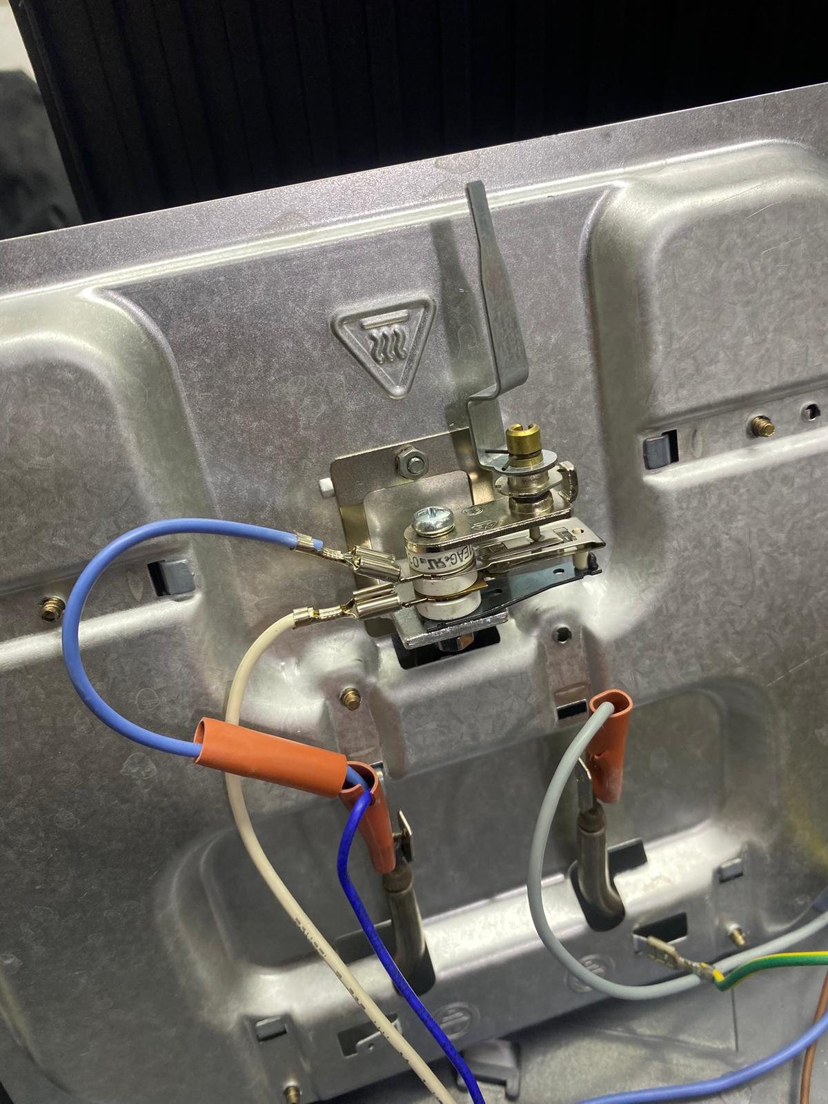 Gerçek elektronik kart, kablo & teknik parça çalışmaları servis çalışması #1