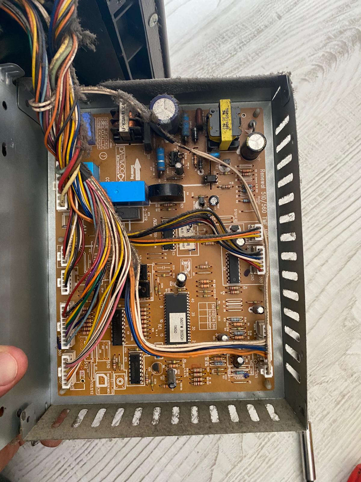 Gerçek elektronik kart, kablo & teknik parça çalışmaları servis çalışması #3