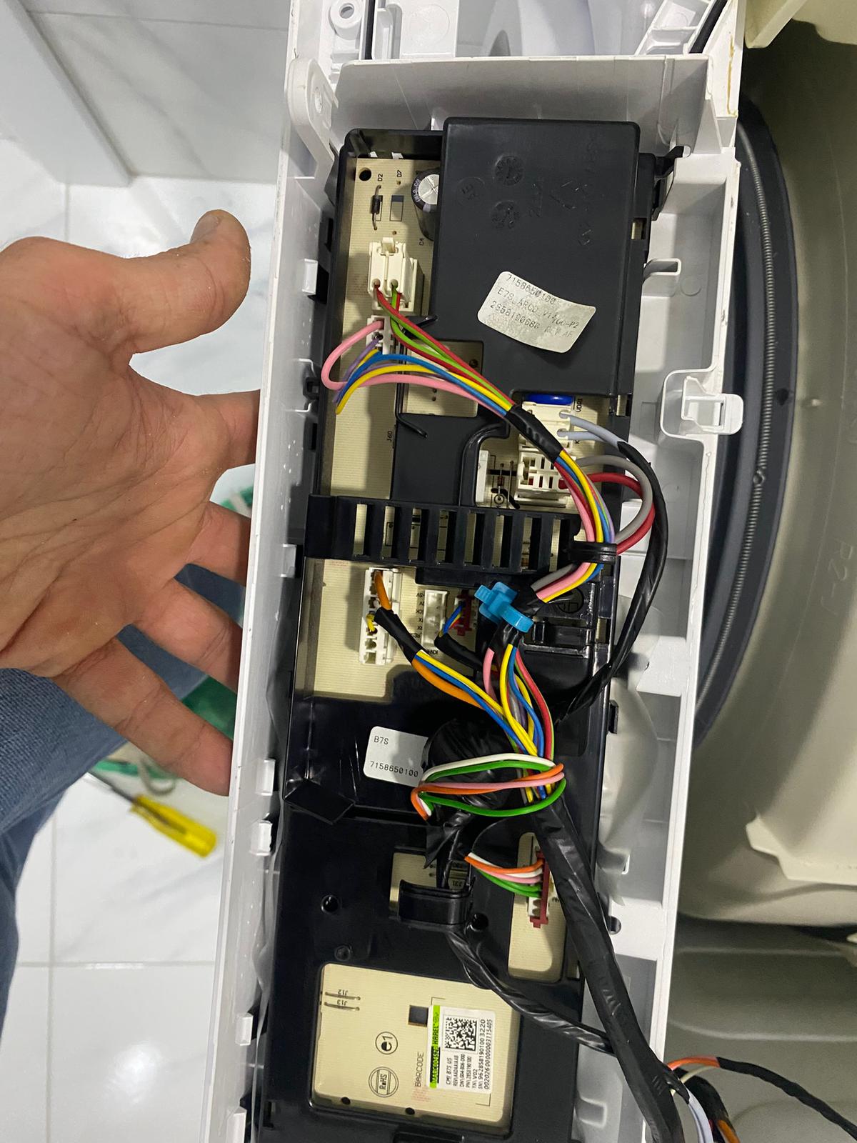 Gerçek elektronik kart, kablo & teknik parça çalışmaları servis çalışması #10