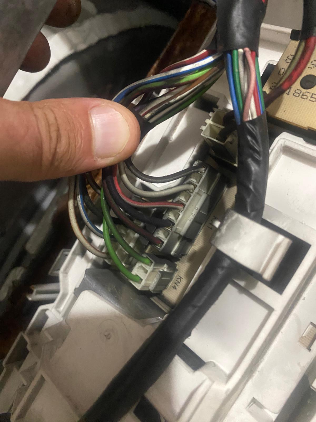 Gerçek elektronik kart, kablo & teknik parça çalışmaları servis çalışması #14