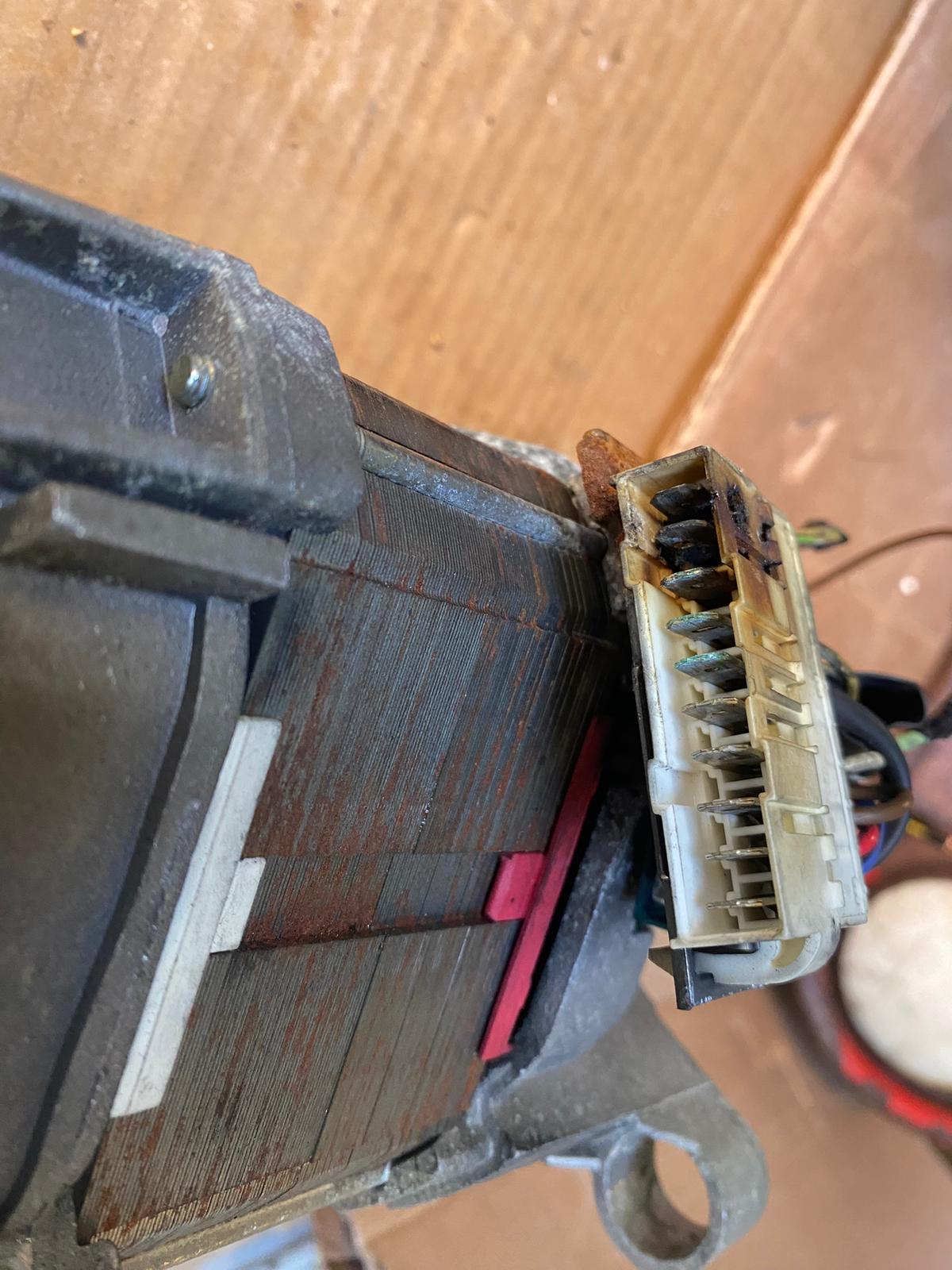 Gerçek elektronik kart, kablo & teknik parça çalışmaları servis çalışması #23